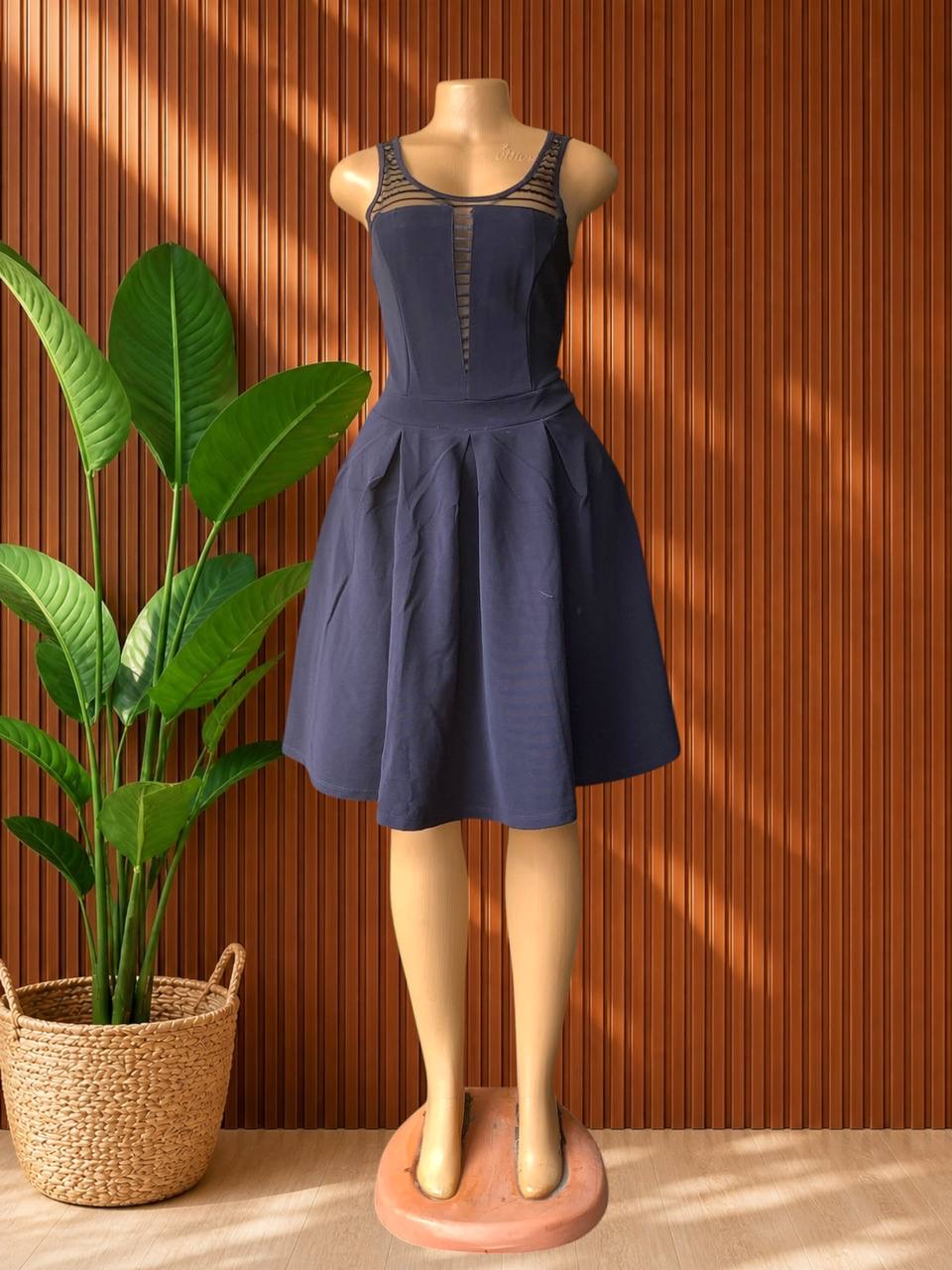 Size8 A7719