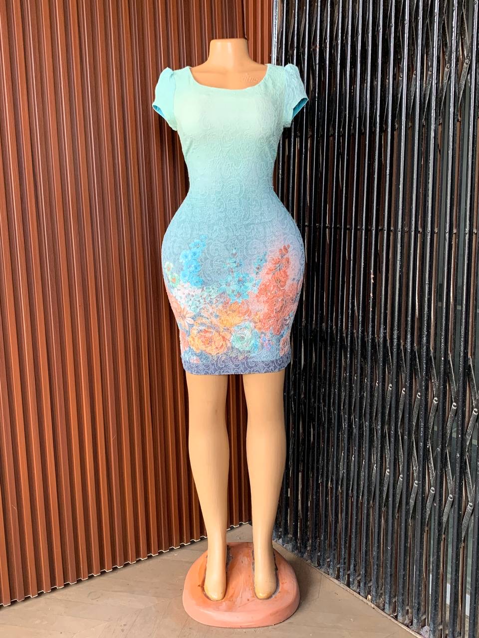 Size8 W11