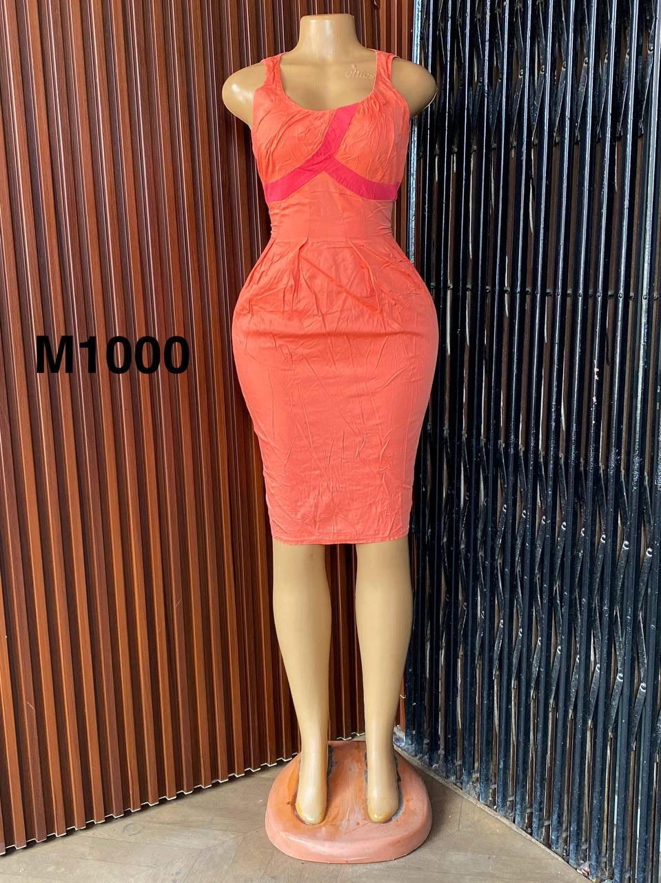 Size8 M1000