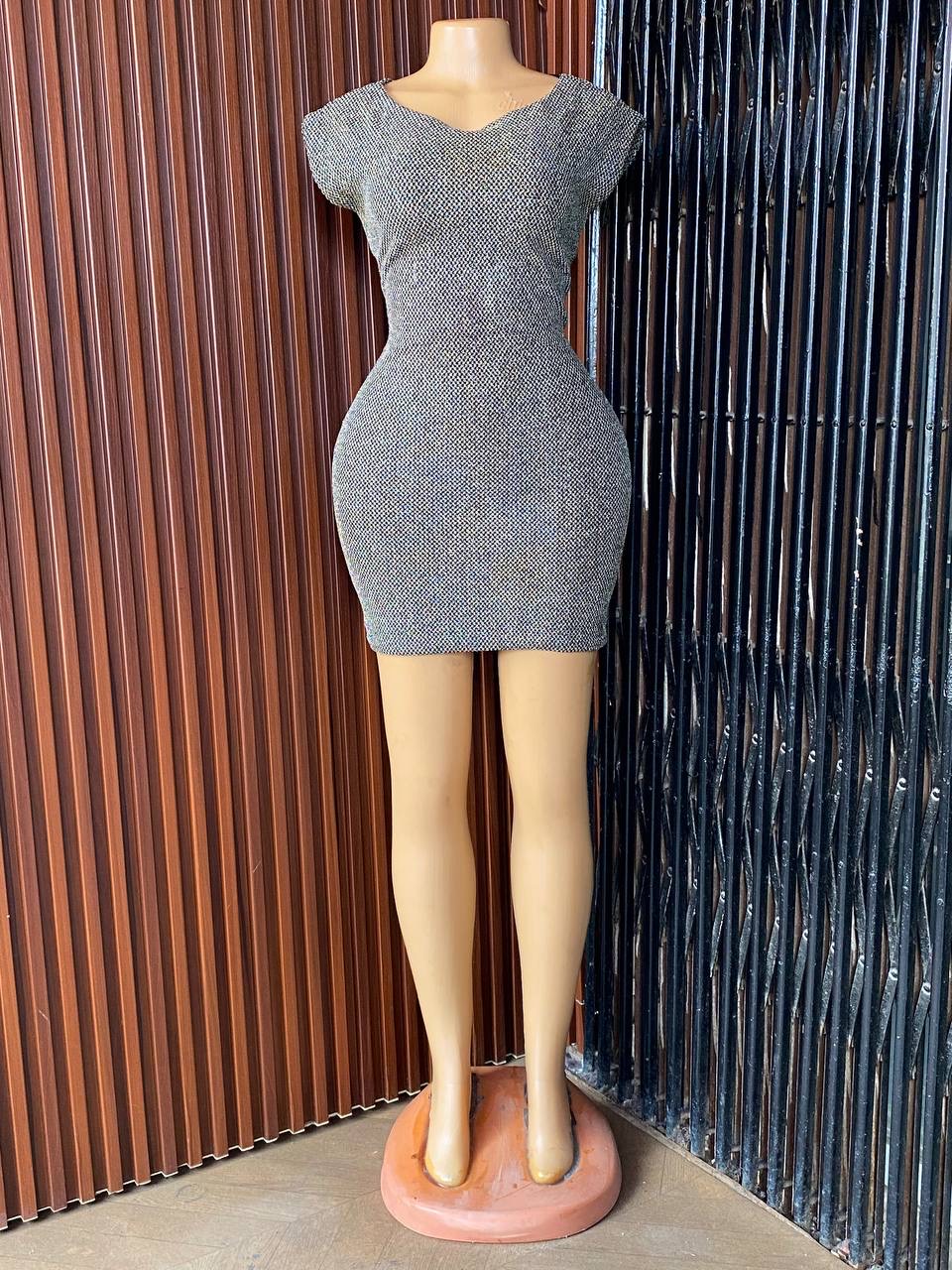 Size8 M1013