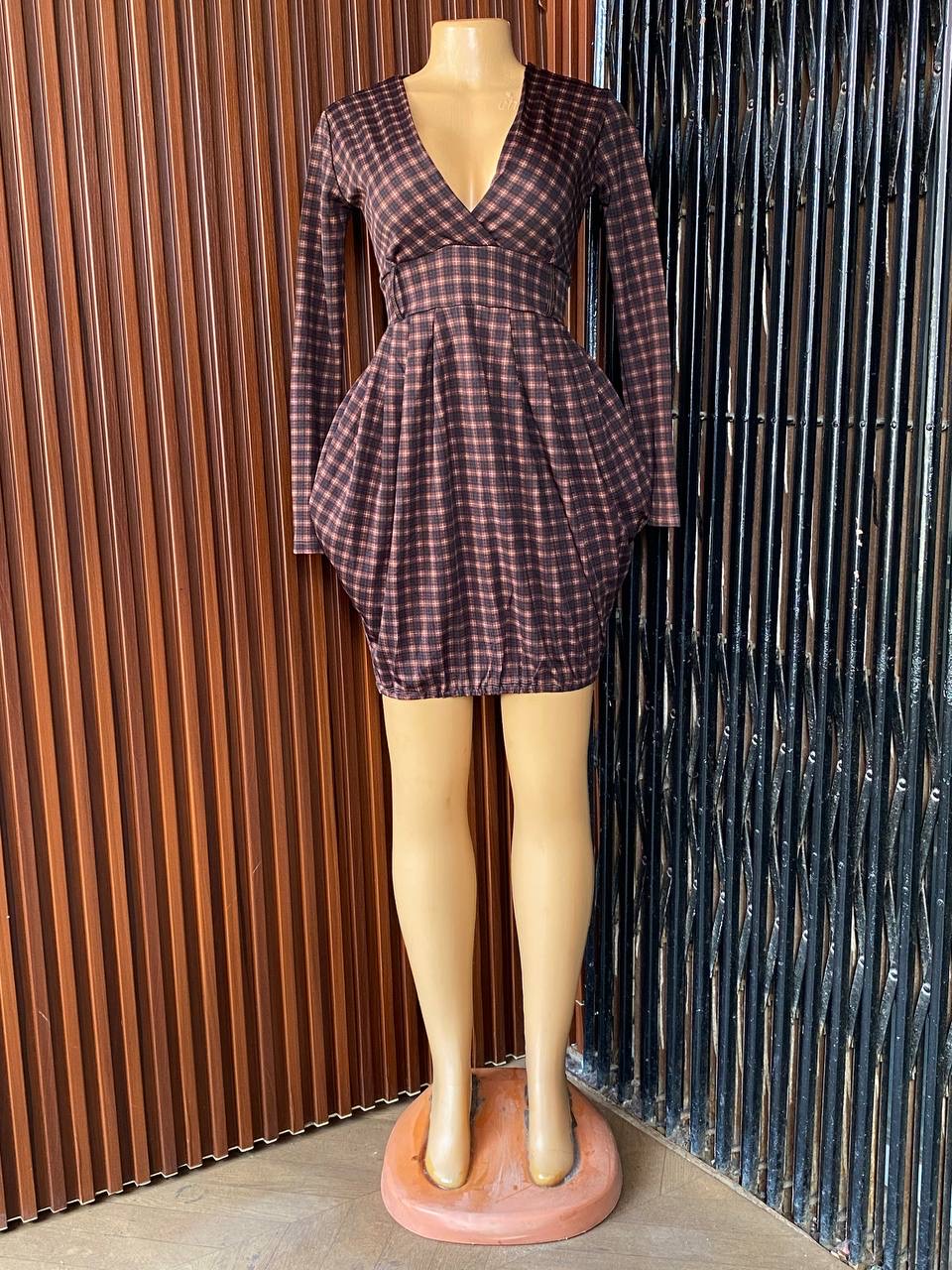 Size8 M1028