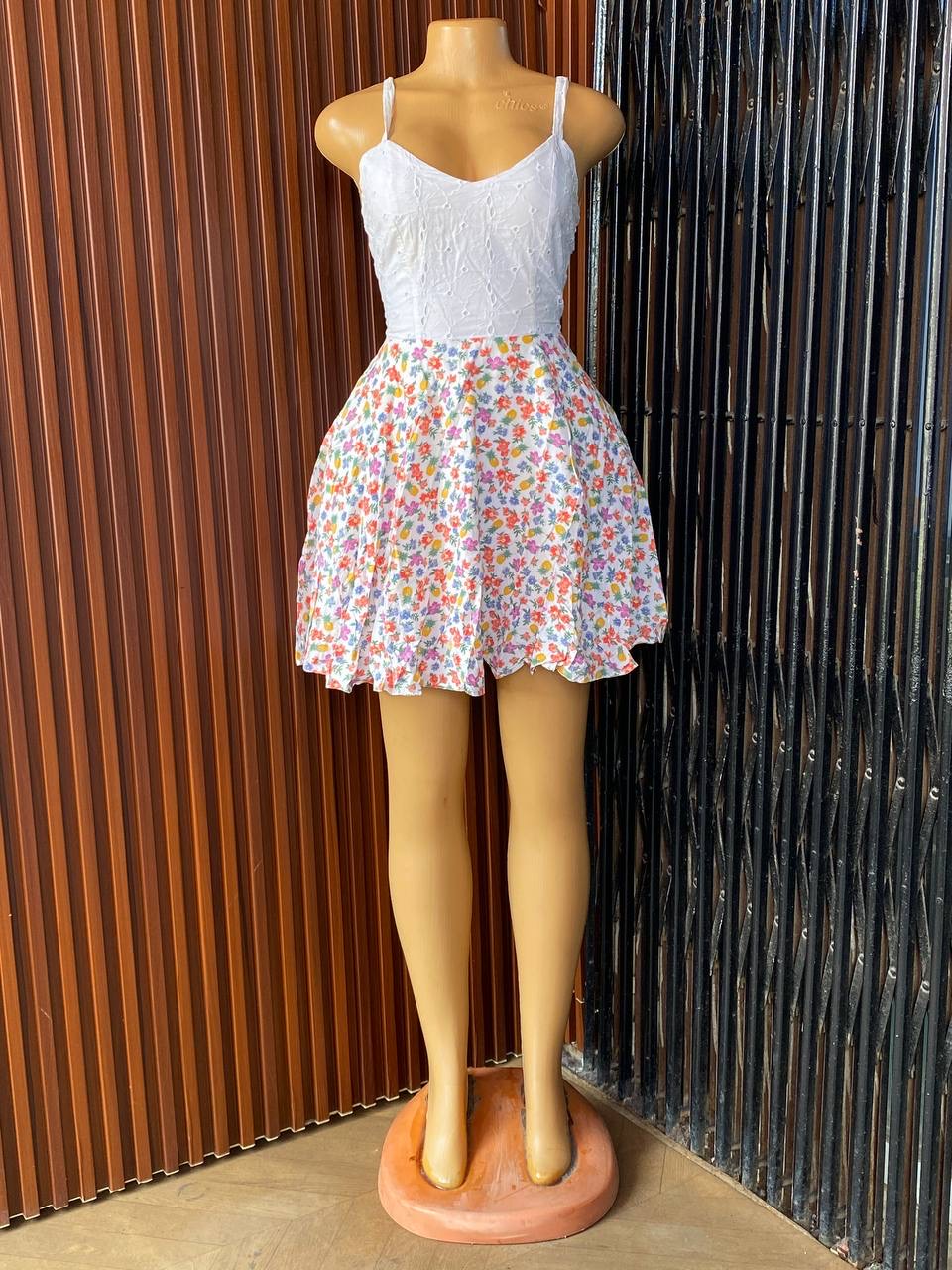 Size8 M1073