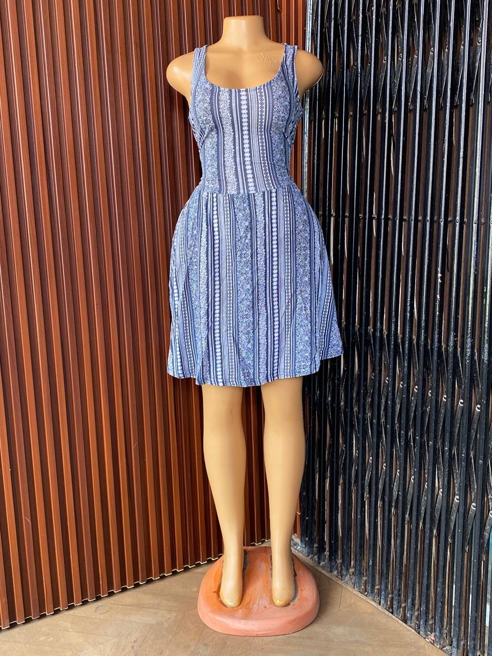 Size8 M1091