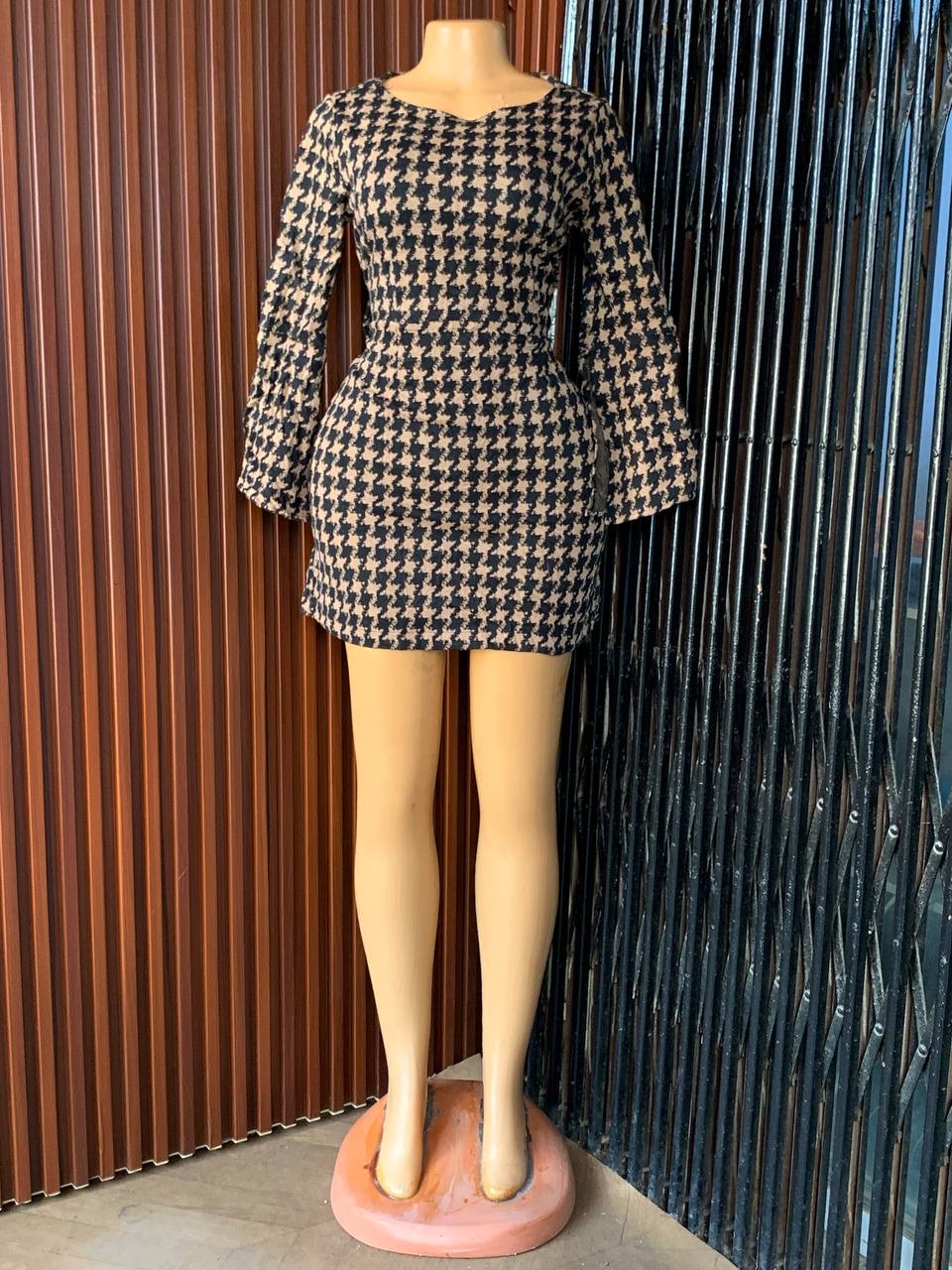 Size8 M1357