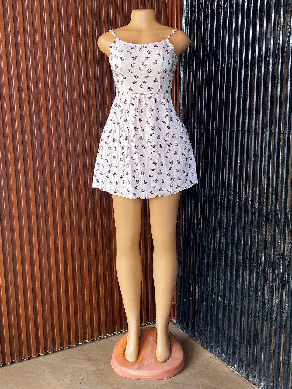 Size8 M1695
