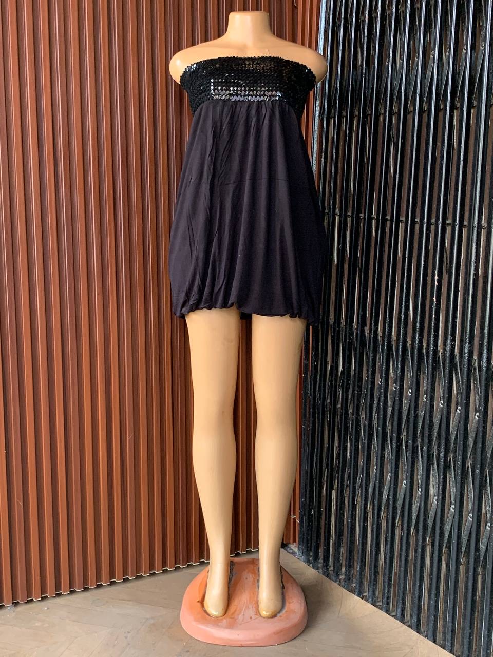 Size8 M2196