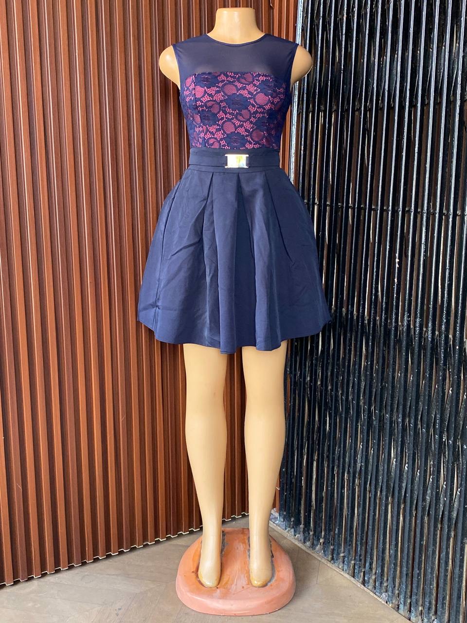 Size8 M2380