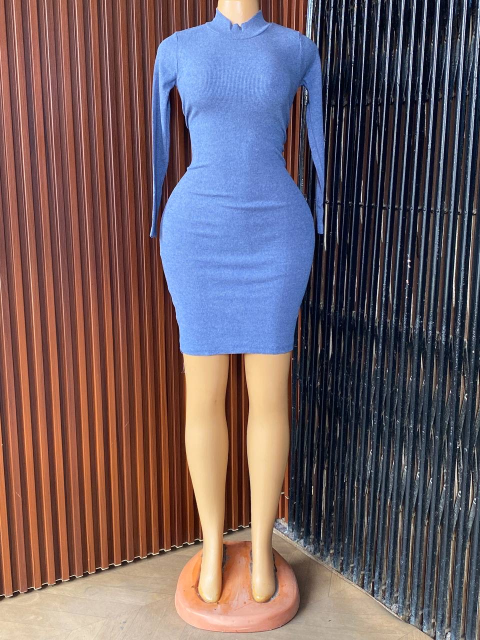 Size8 M2526