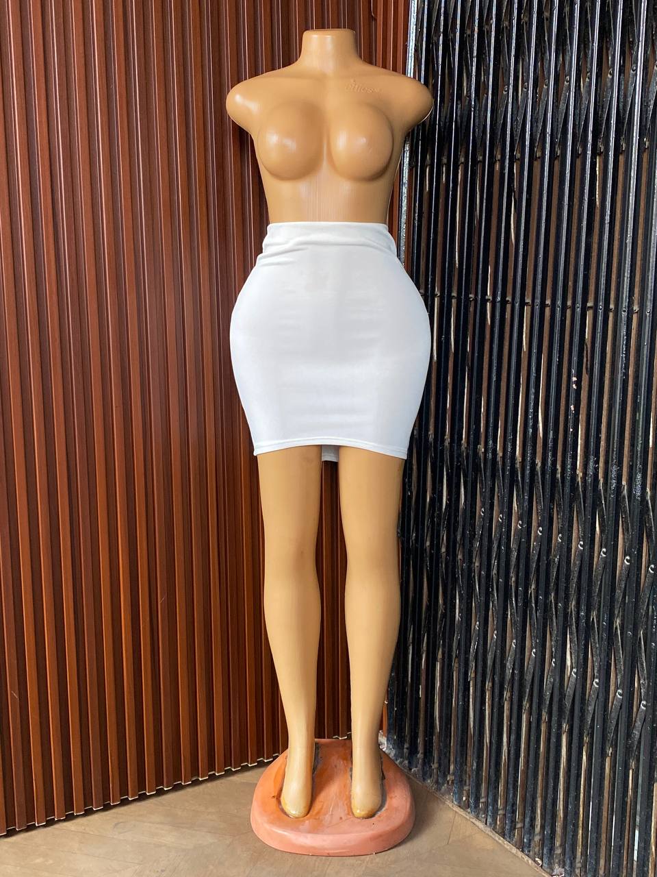Size8 M786