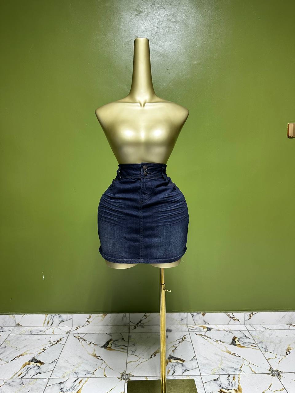 Size12 J307