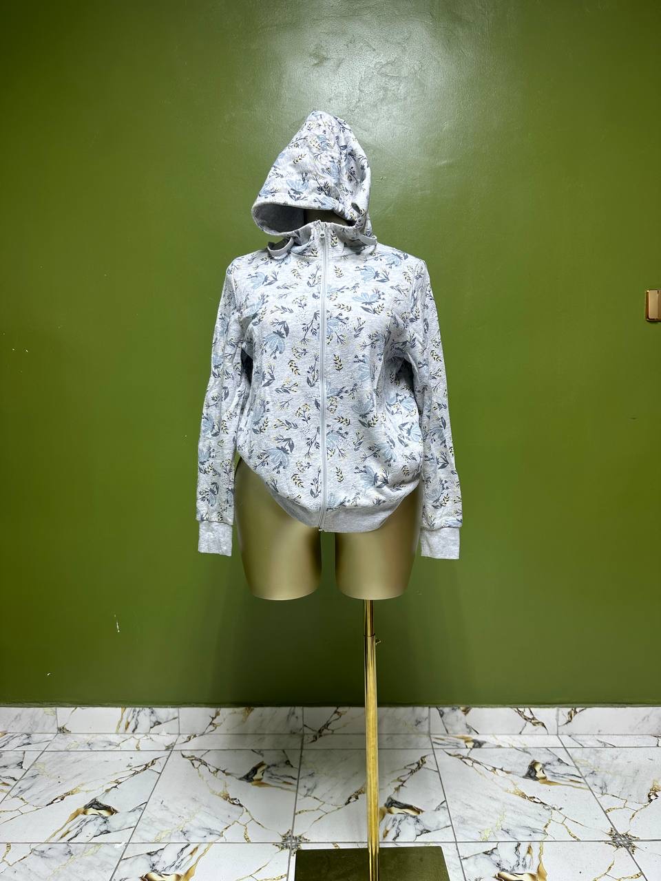 Size10 J562