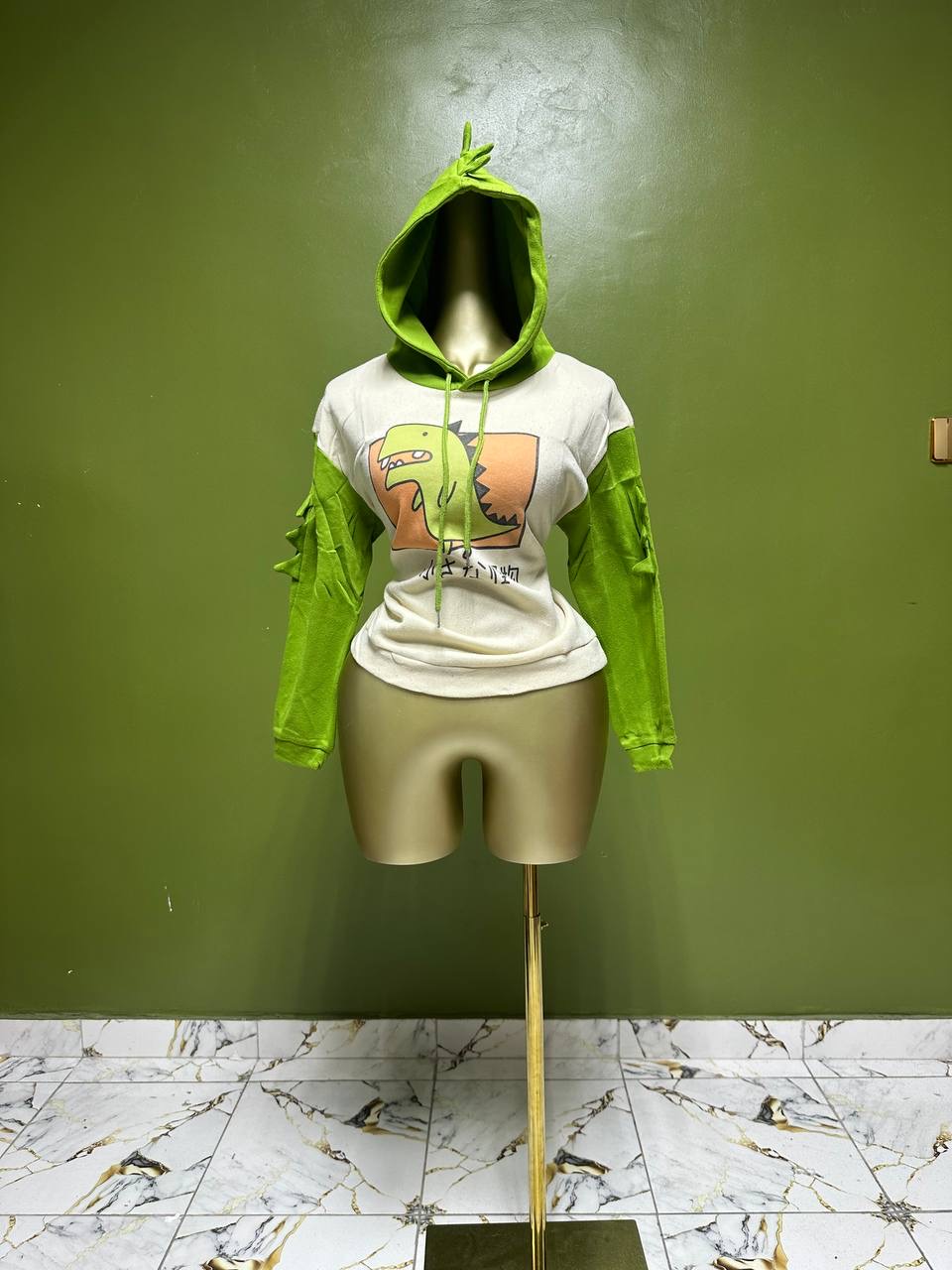 Size12 J565