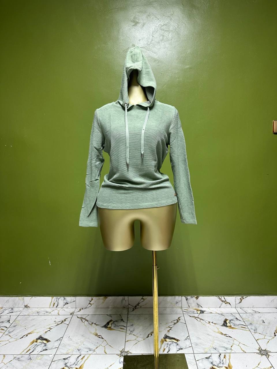 Size10 J622