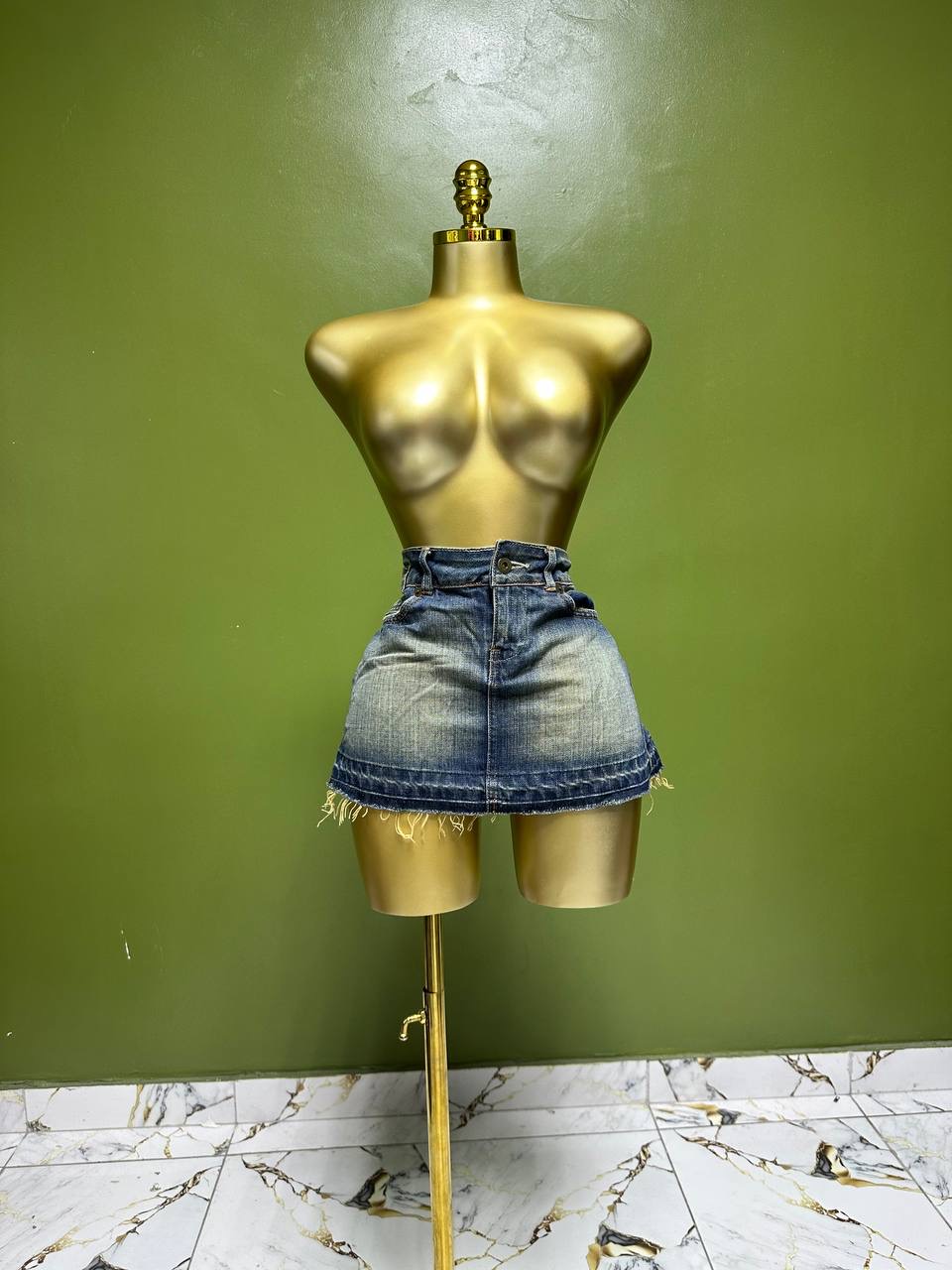 Size8 J674