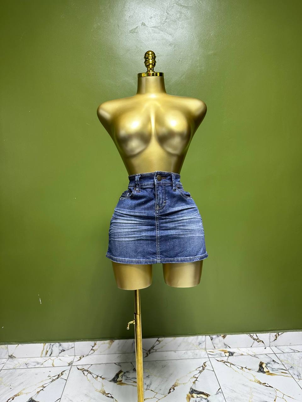 Size8 J675