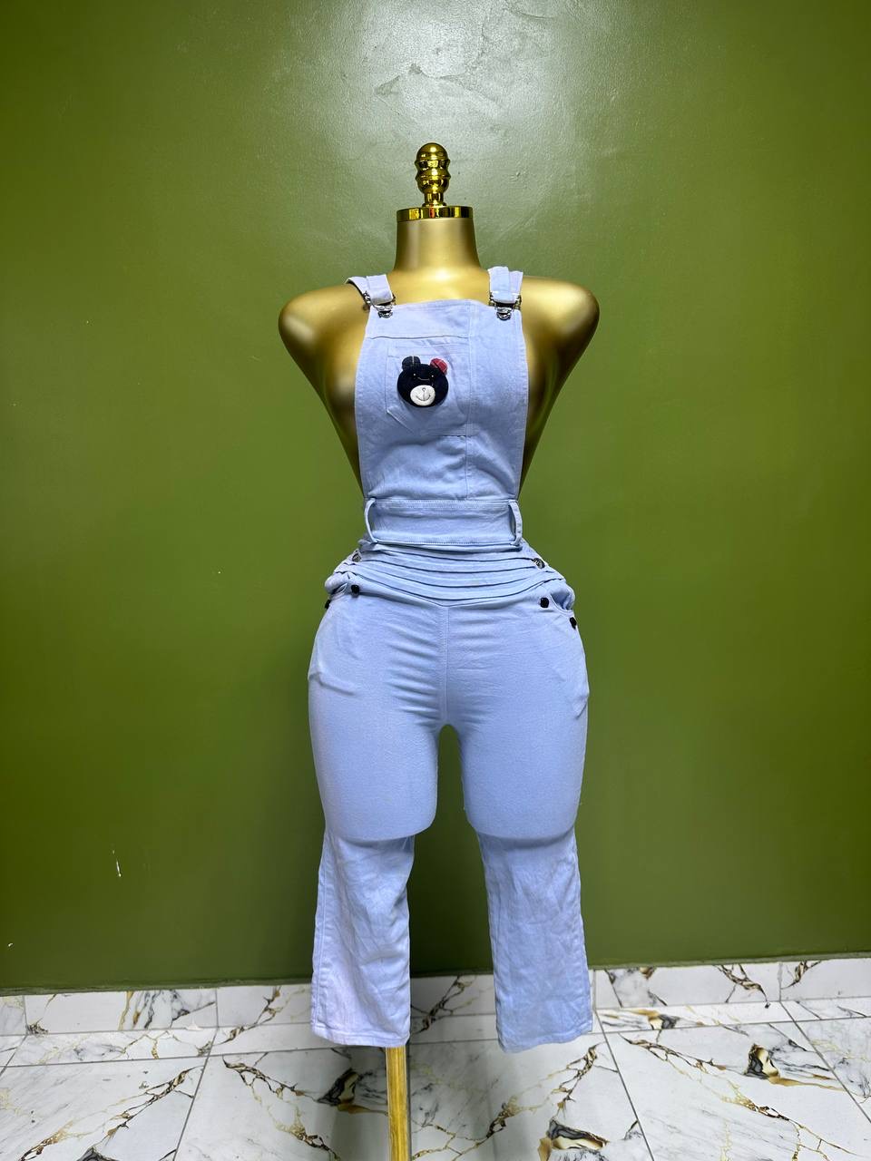 Size8 J682
