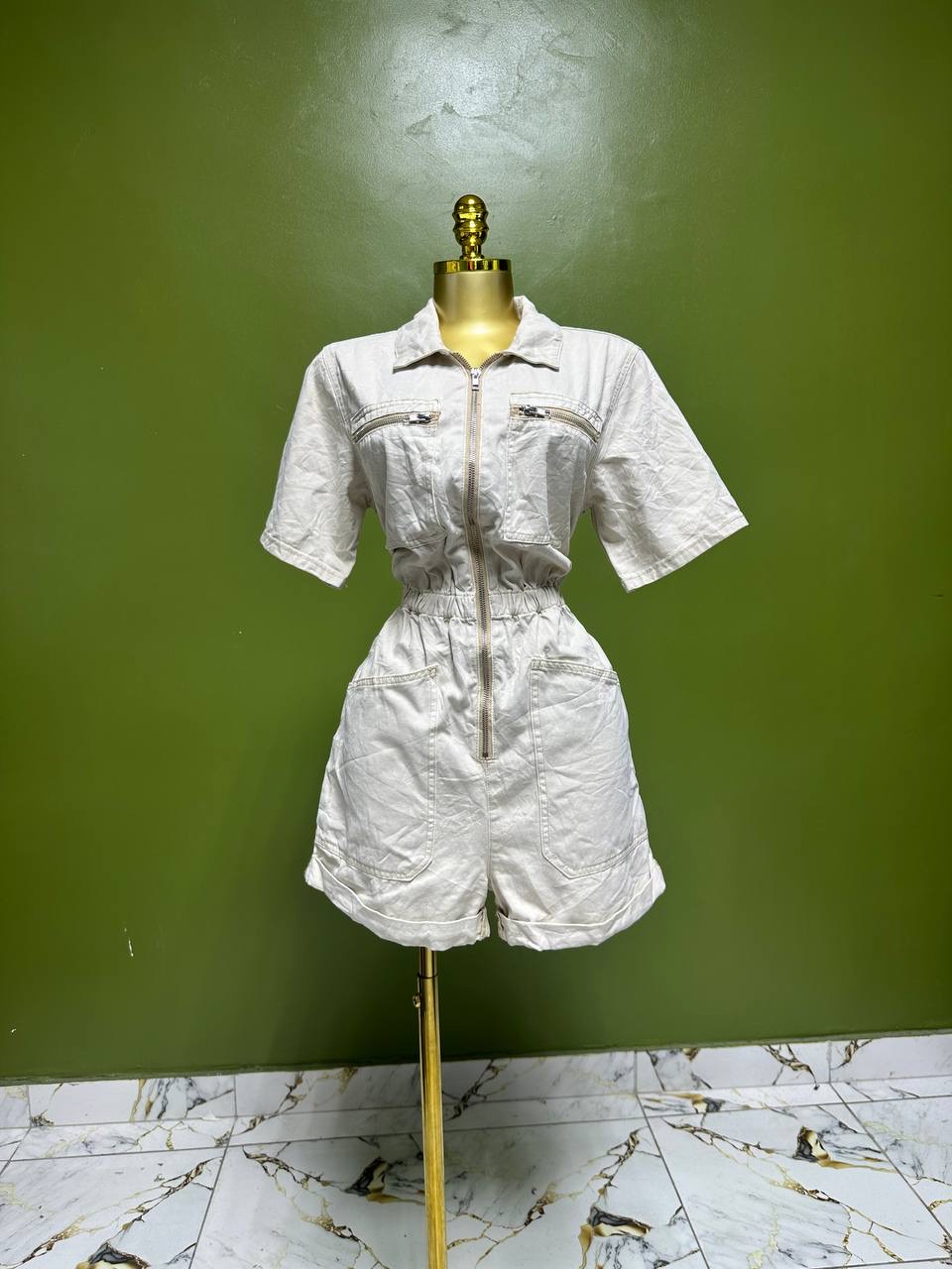 Size8 J695