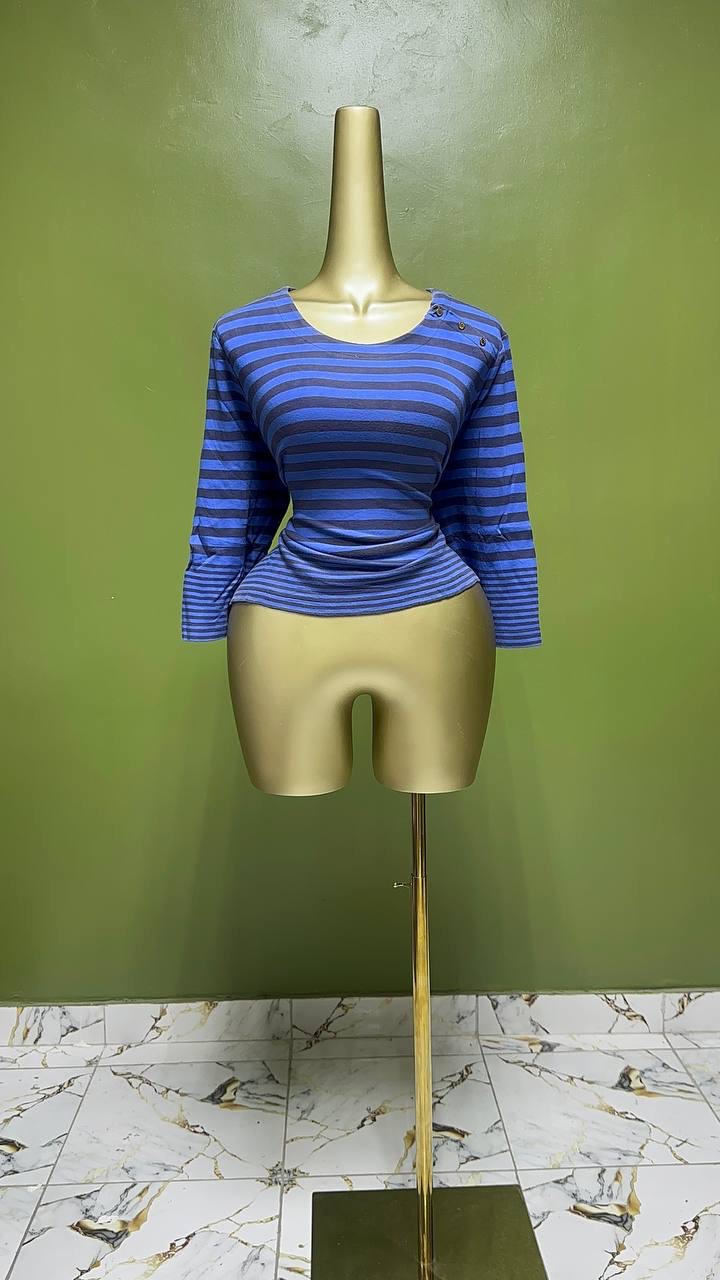 Size22 A727