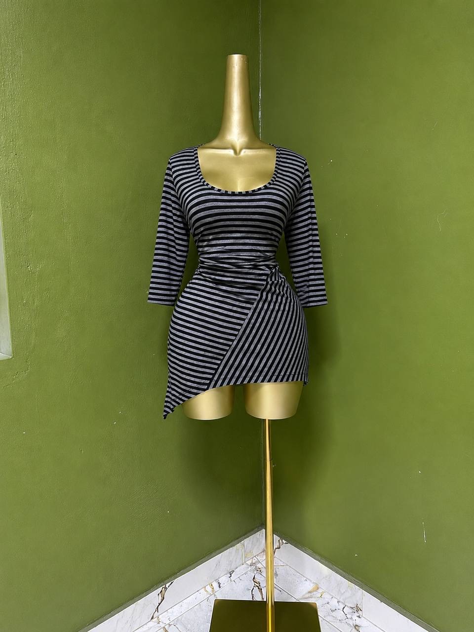 Size18 D2130