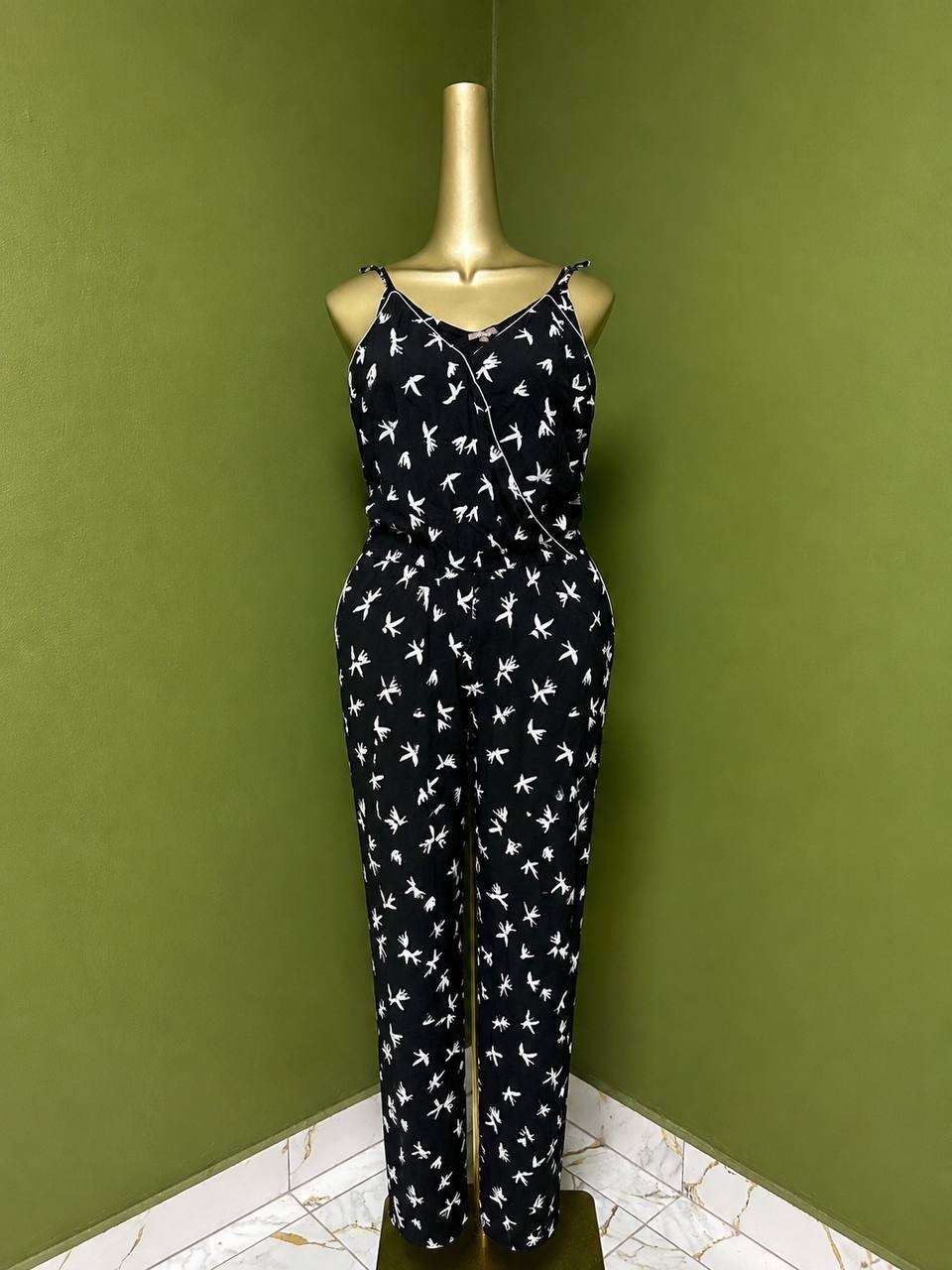 Size8 D2169