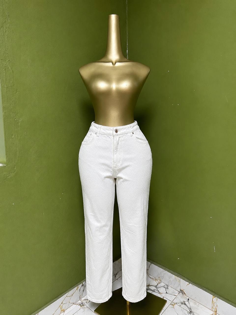 Size14 D2180