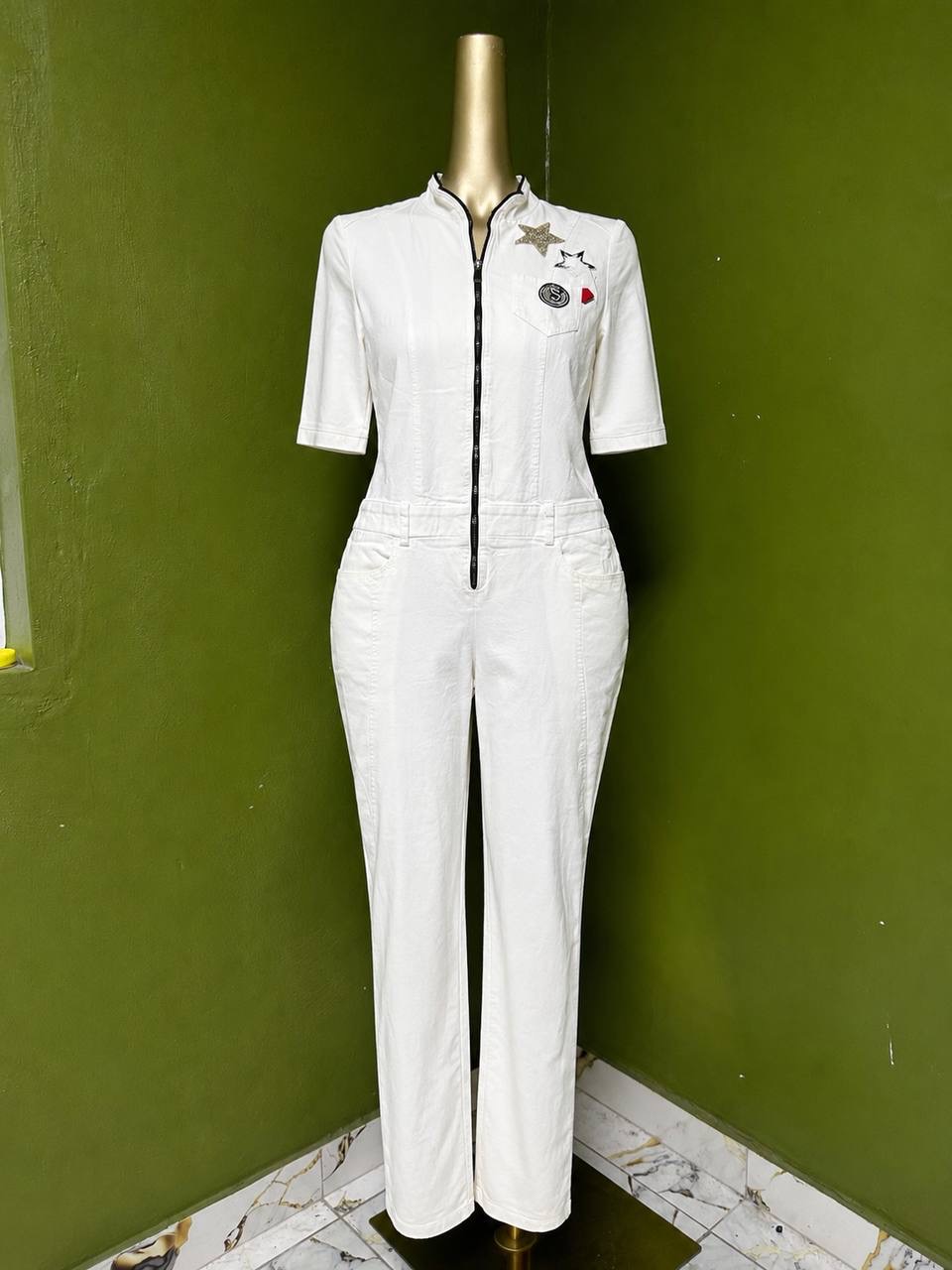 Size6 D2190