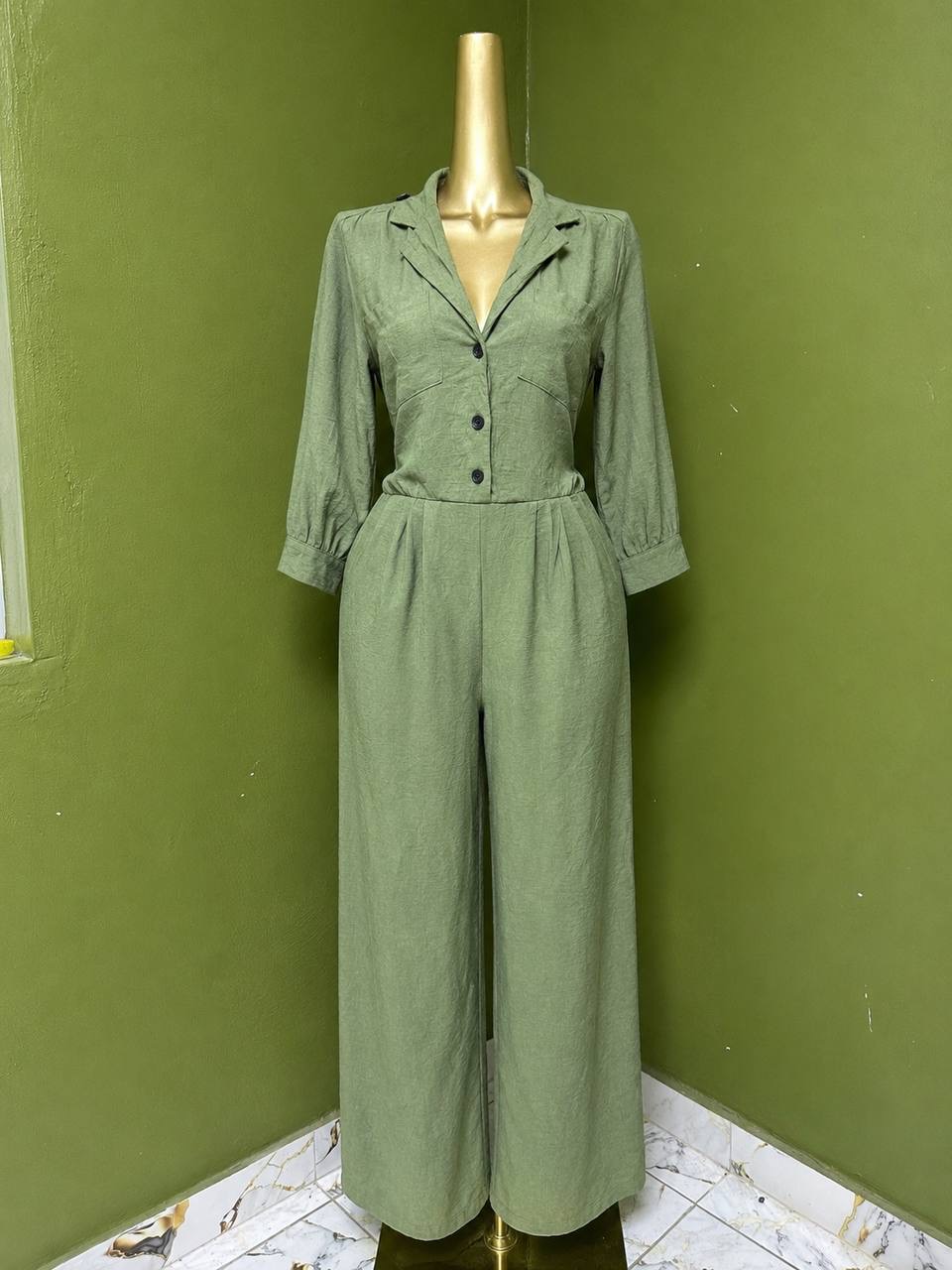 Size8 D2196