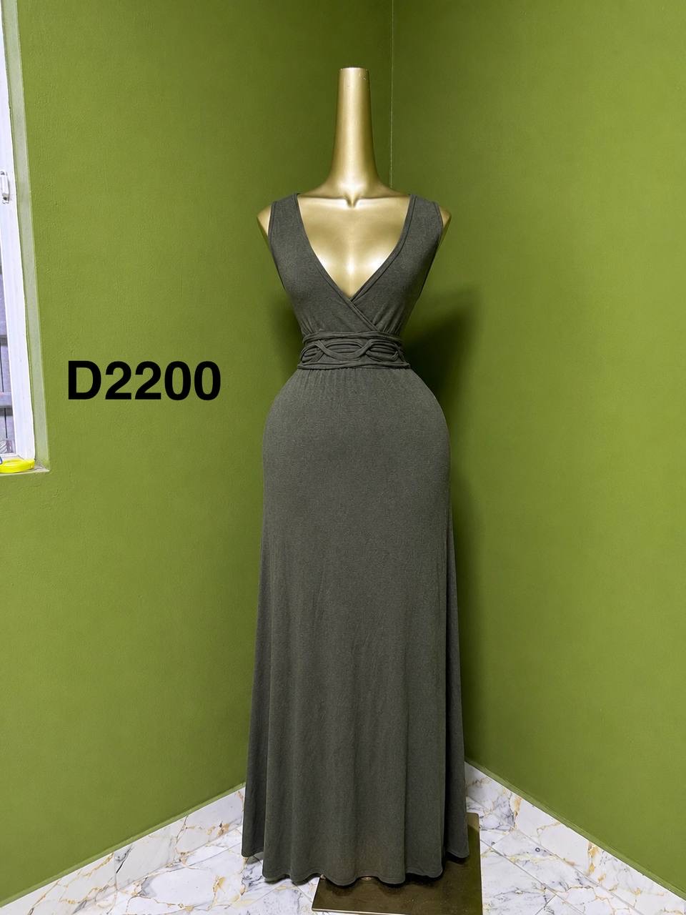 Size8 D2200
