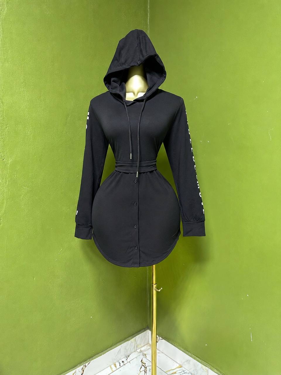 Size16 D377