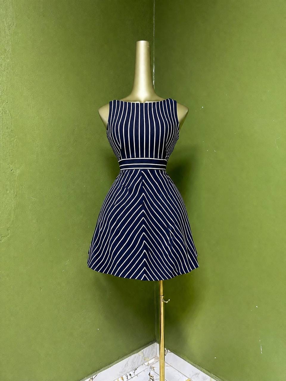 Size8 D392