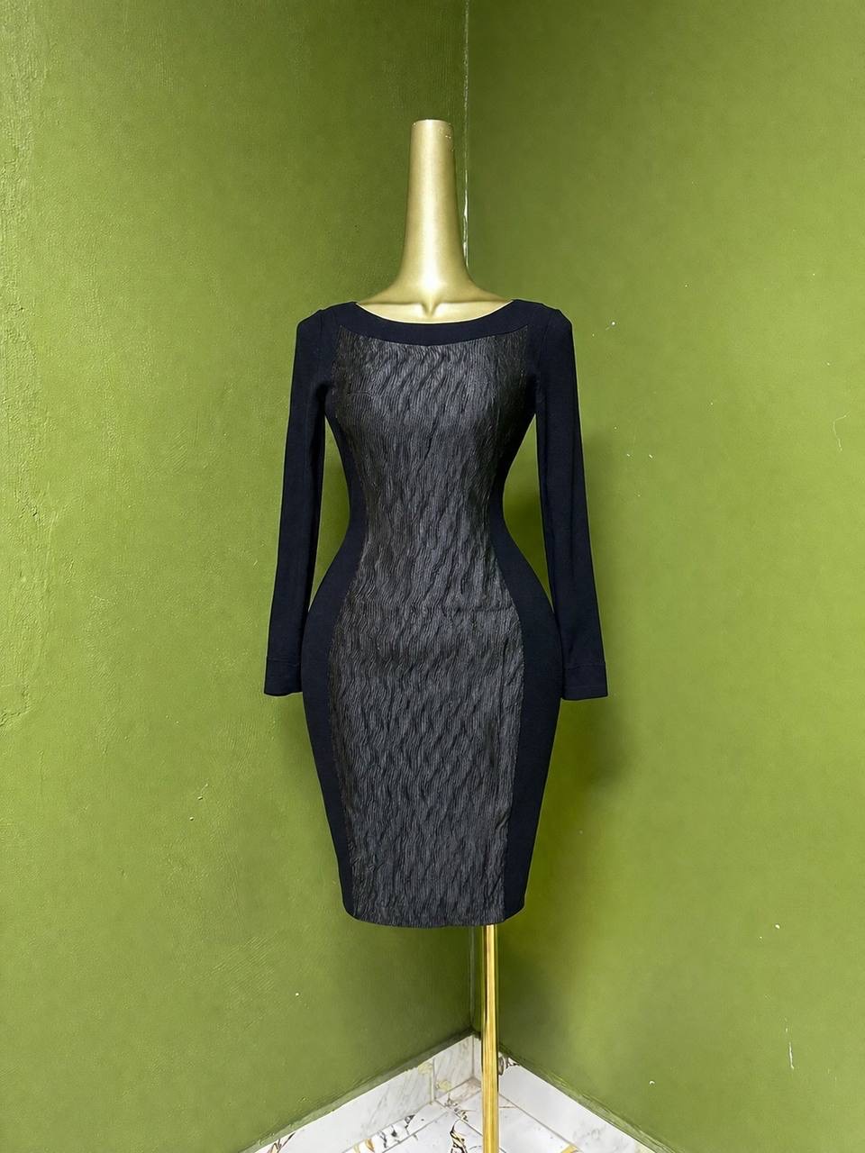 Size8 D402