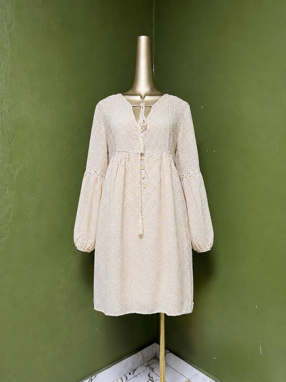 Size18 D449
