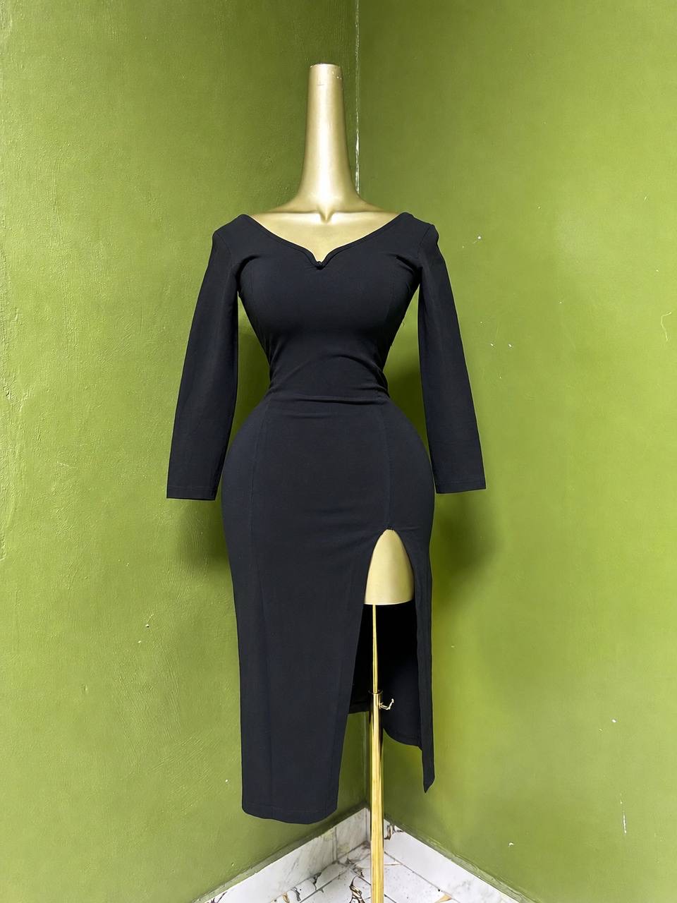 Size8 D480