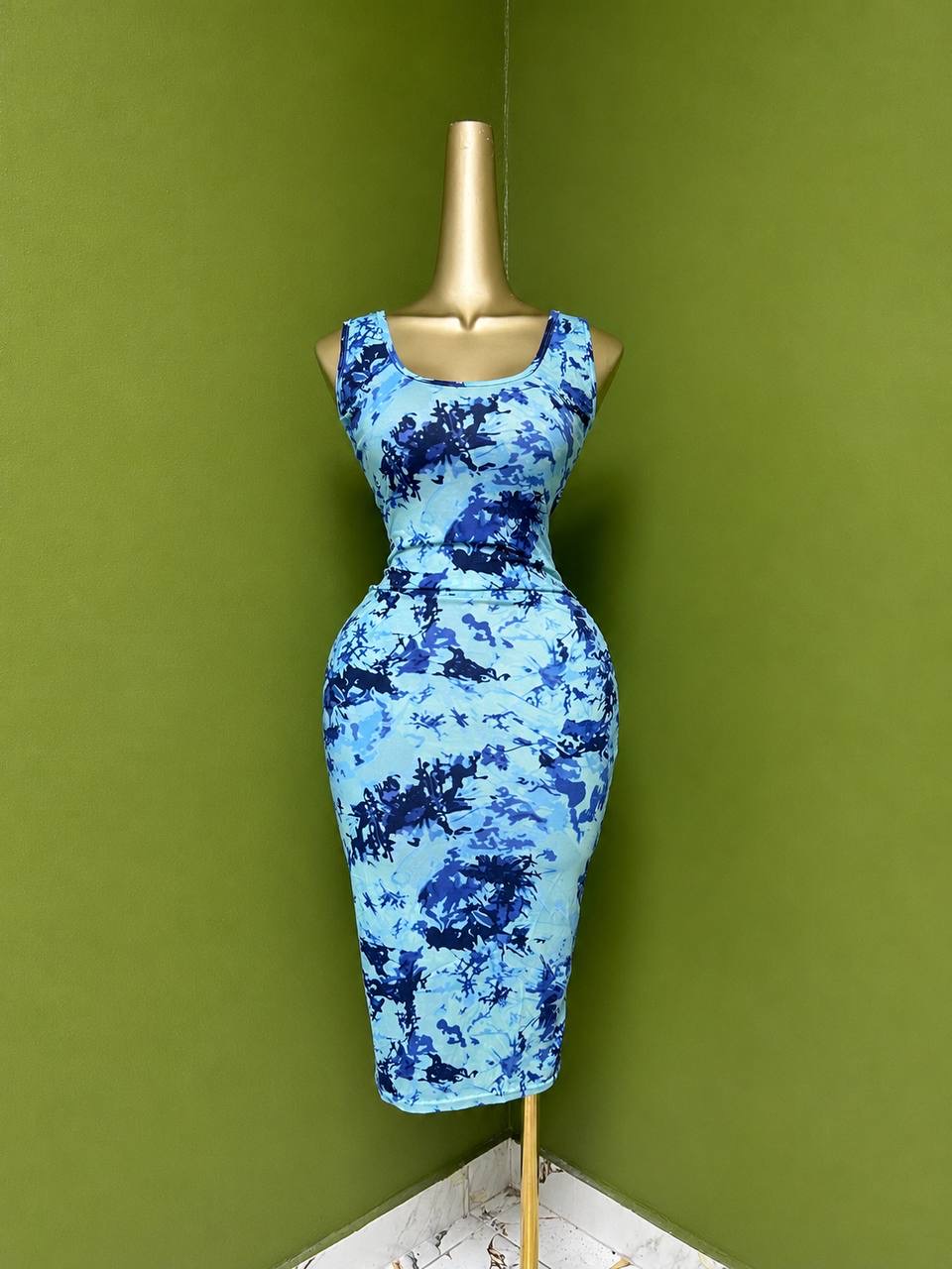 Size8 D492