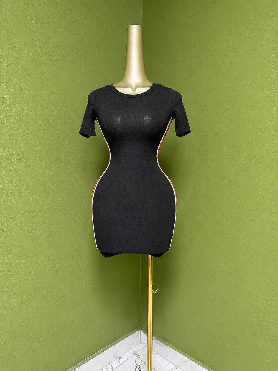 Size8 D497