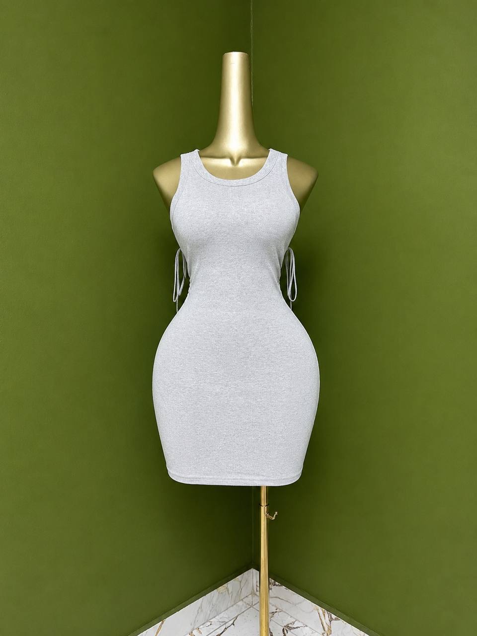 Size10 D503