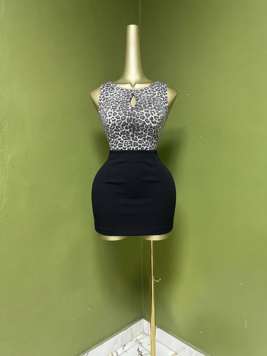 Size8 D573