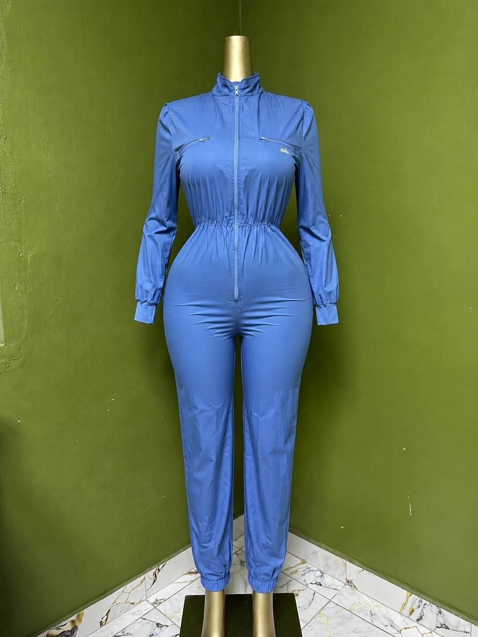 Size10 D695
