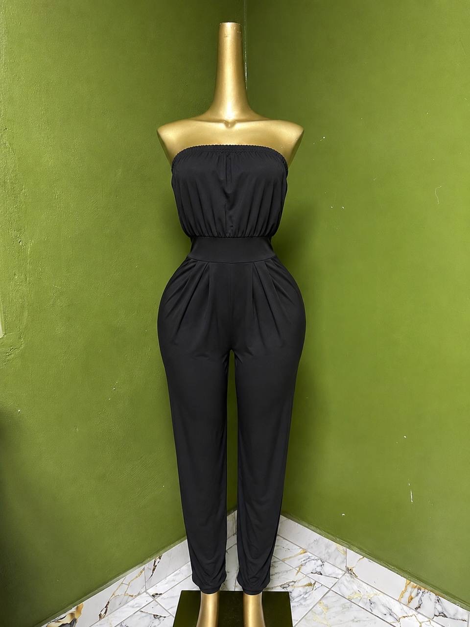 Size10 D701