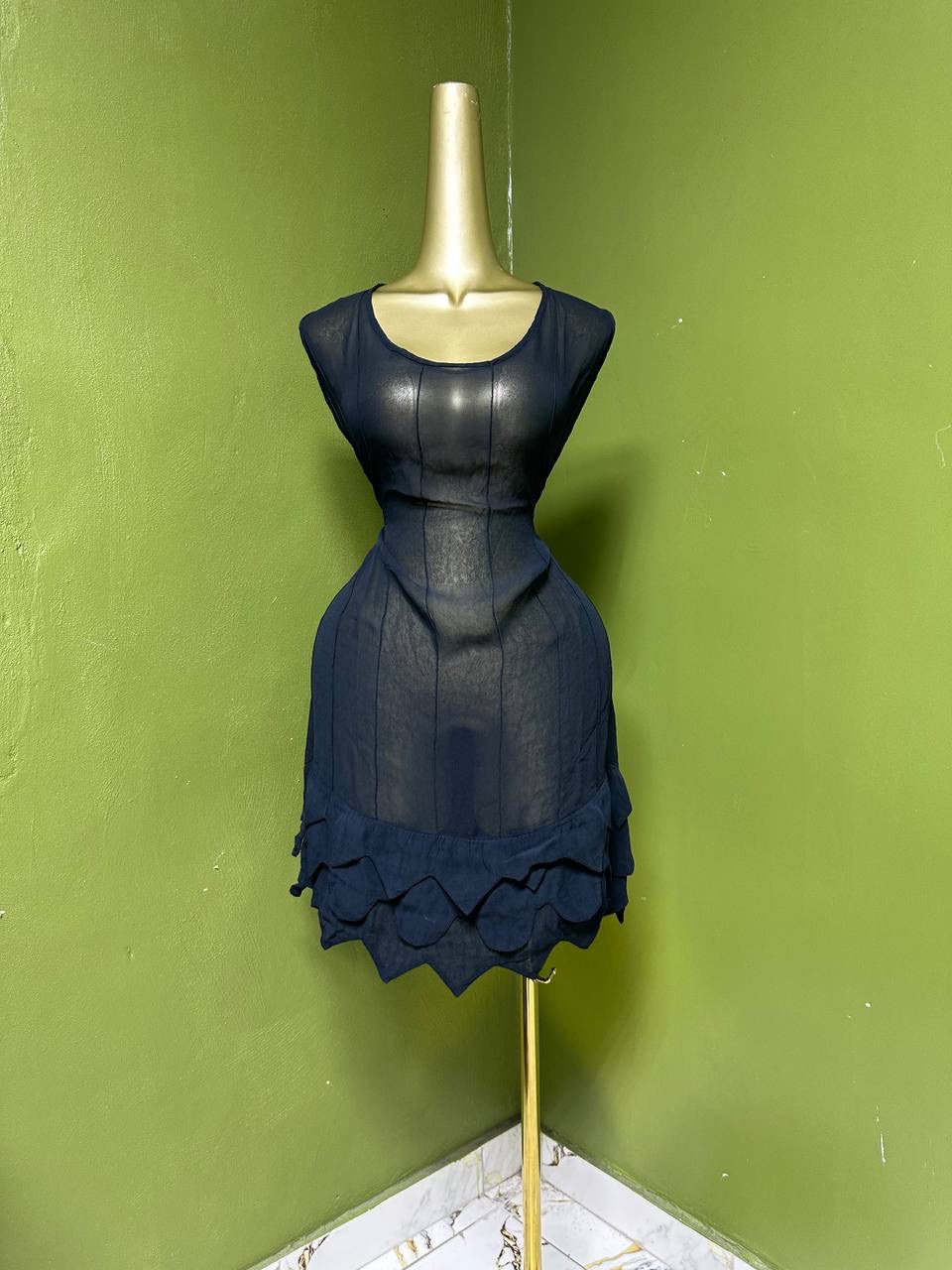Size18 D764