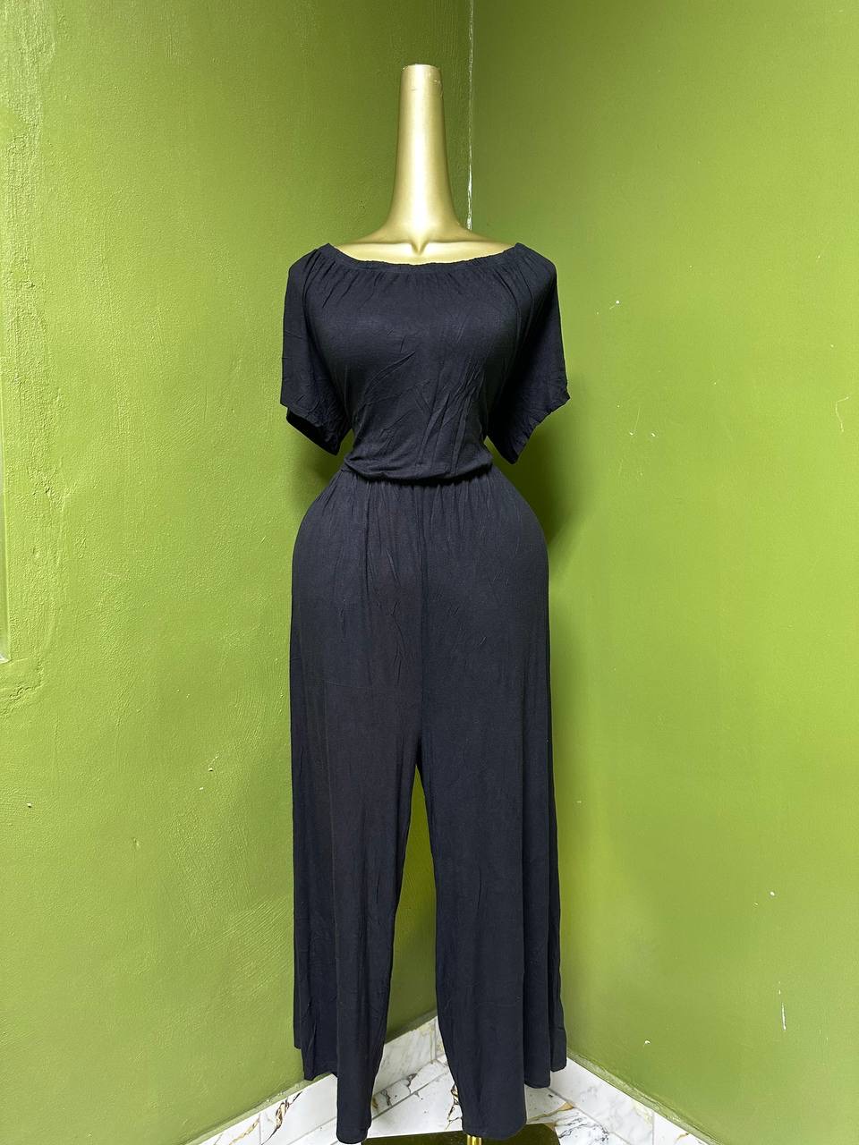 Size18 D852