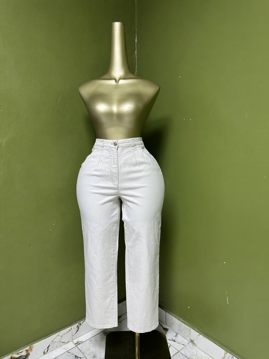 Size16 A1012