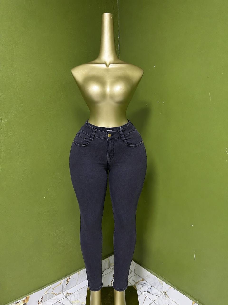 Size10 A1045