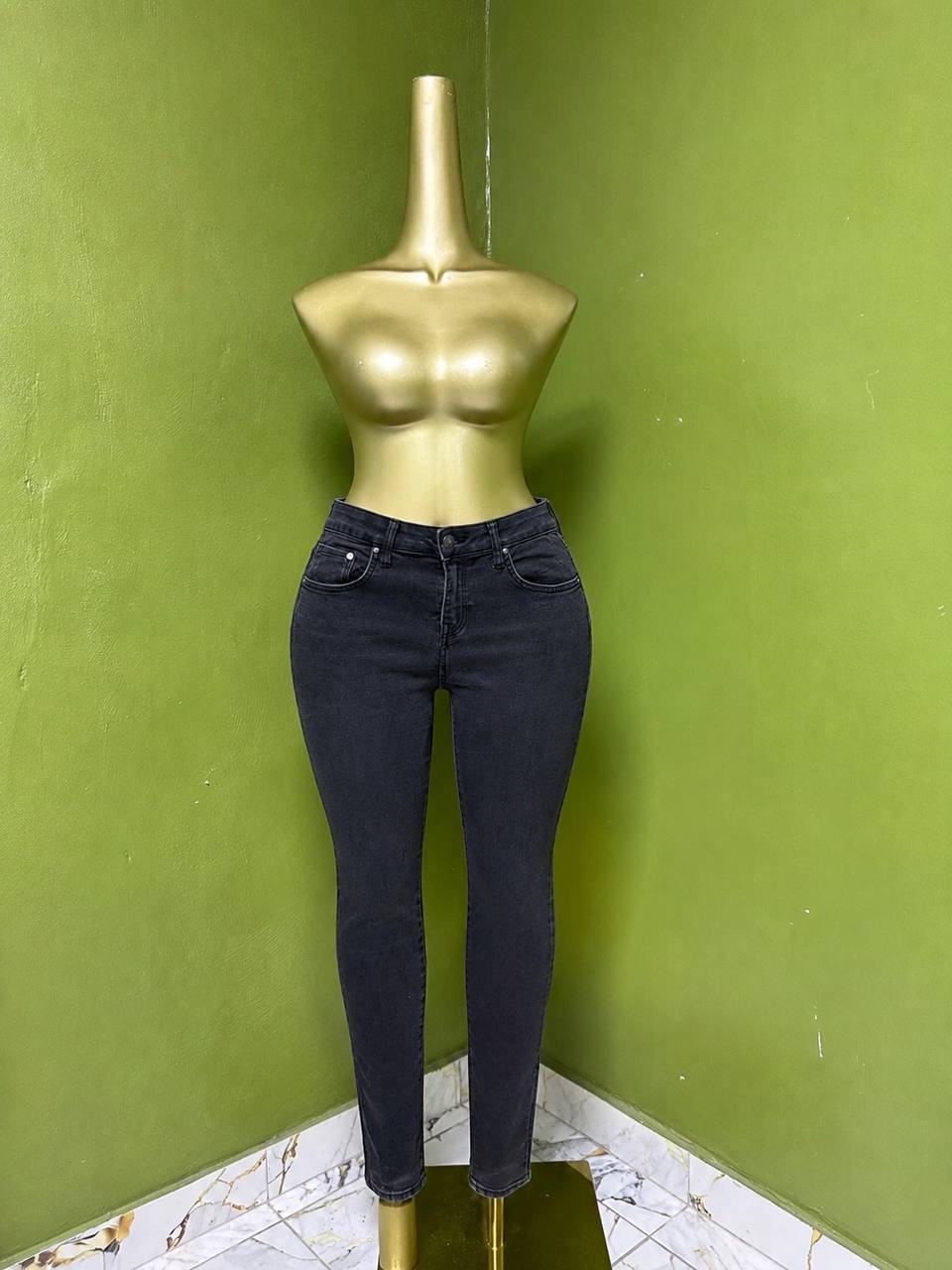 Size10 A1049