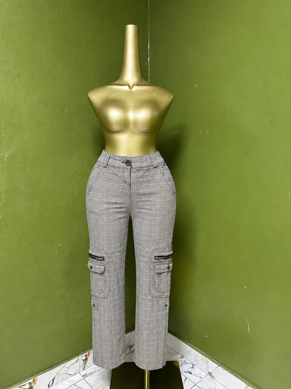 Size10 A1054