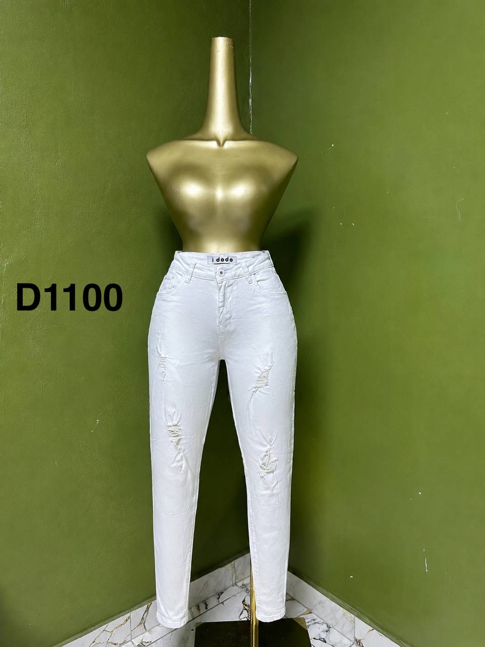 Size8 A1100