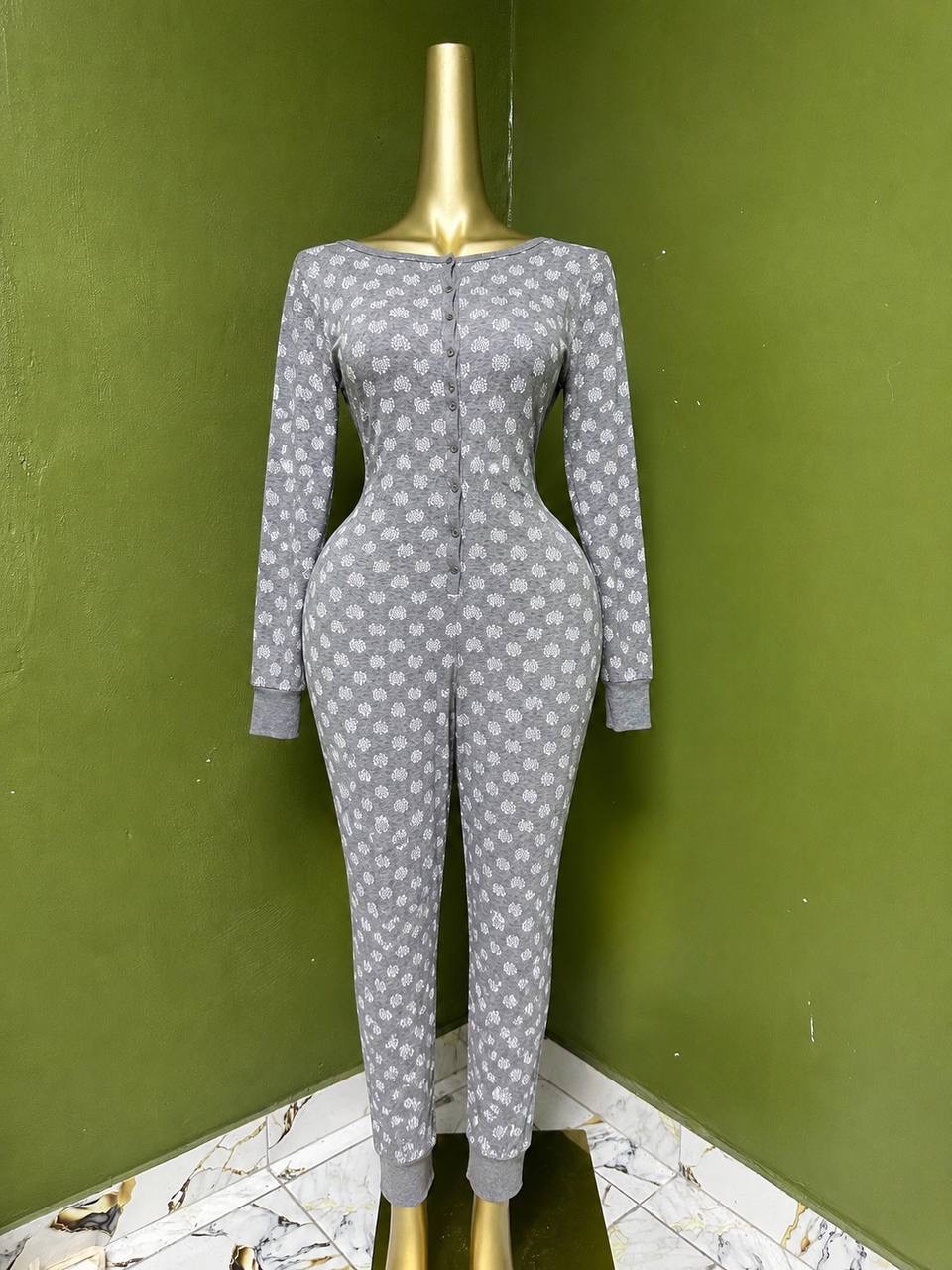 Size12 A1296