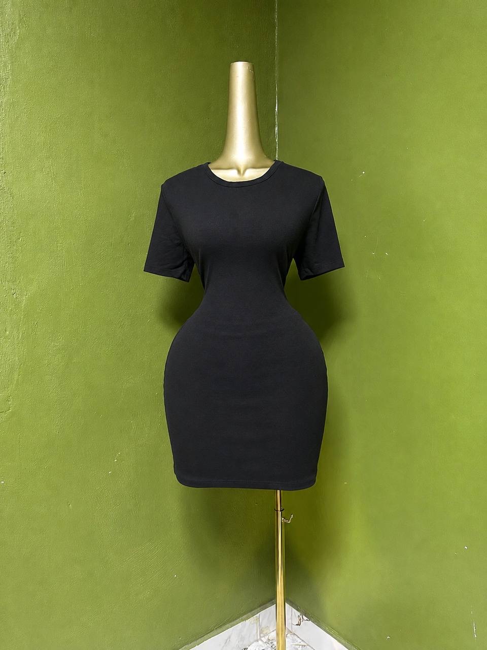 Size16 A1342