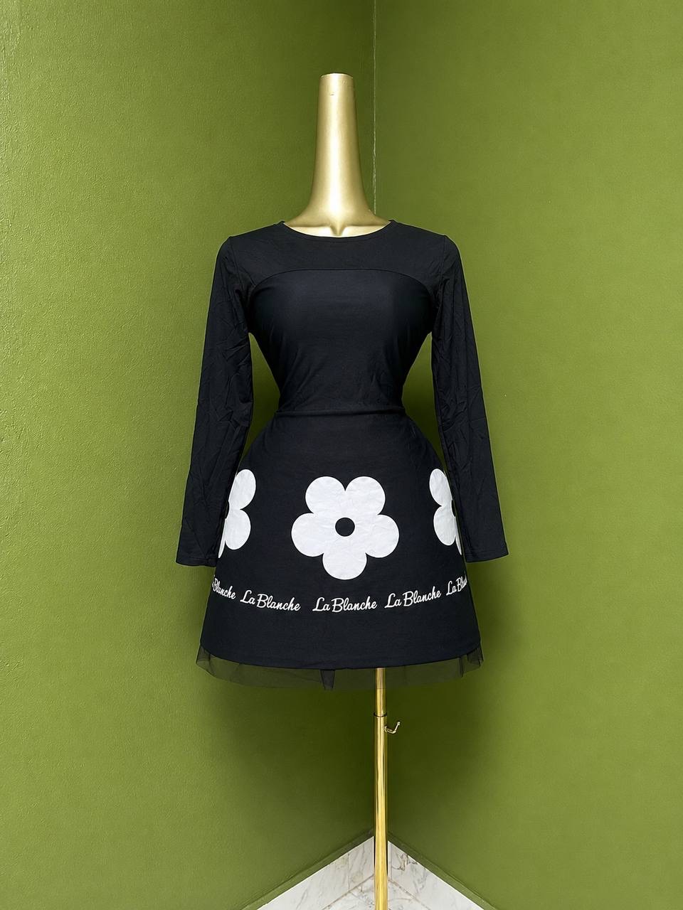 Size10 A1363