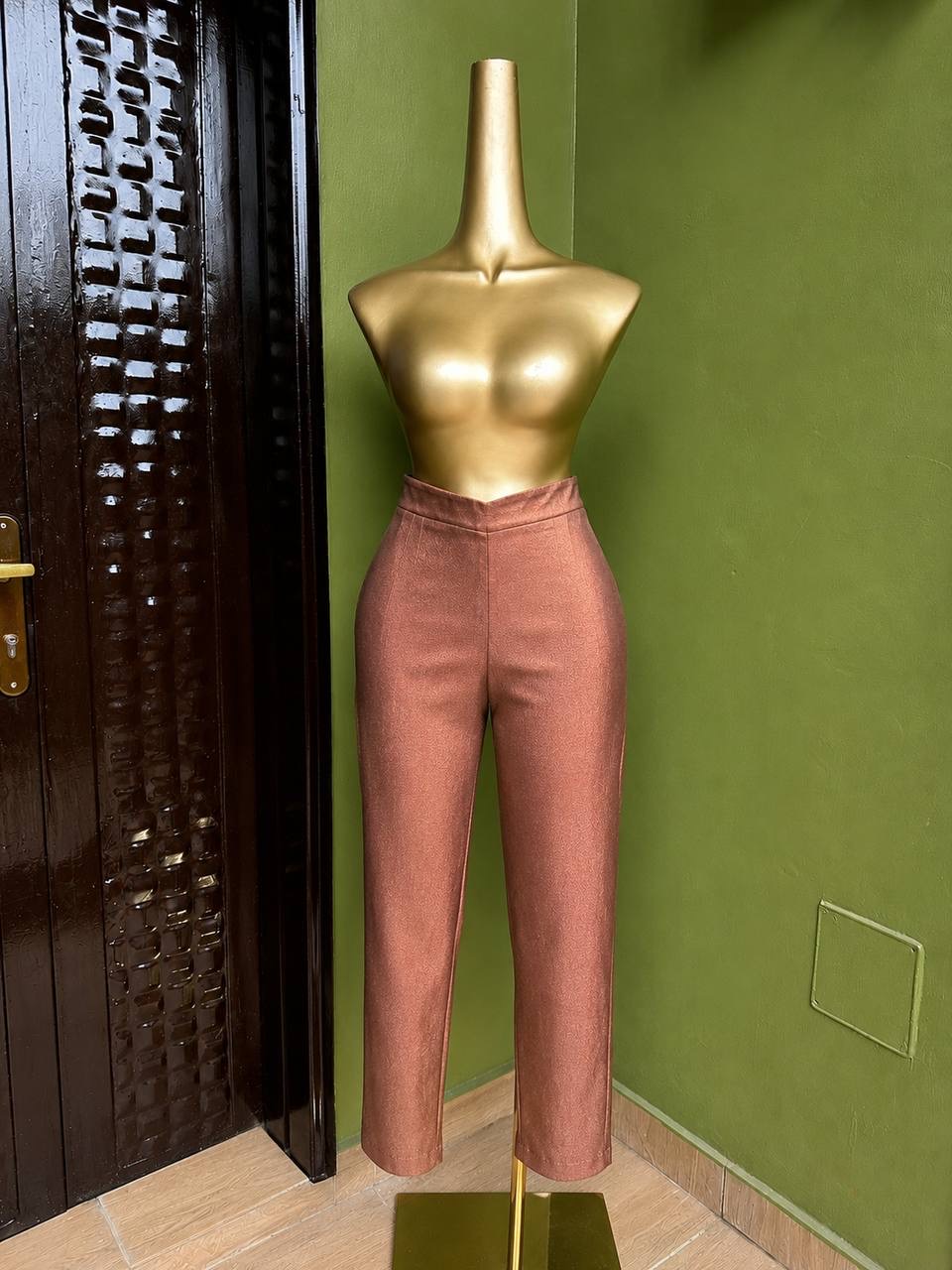 Size16 A1468